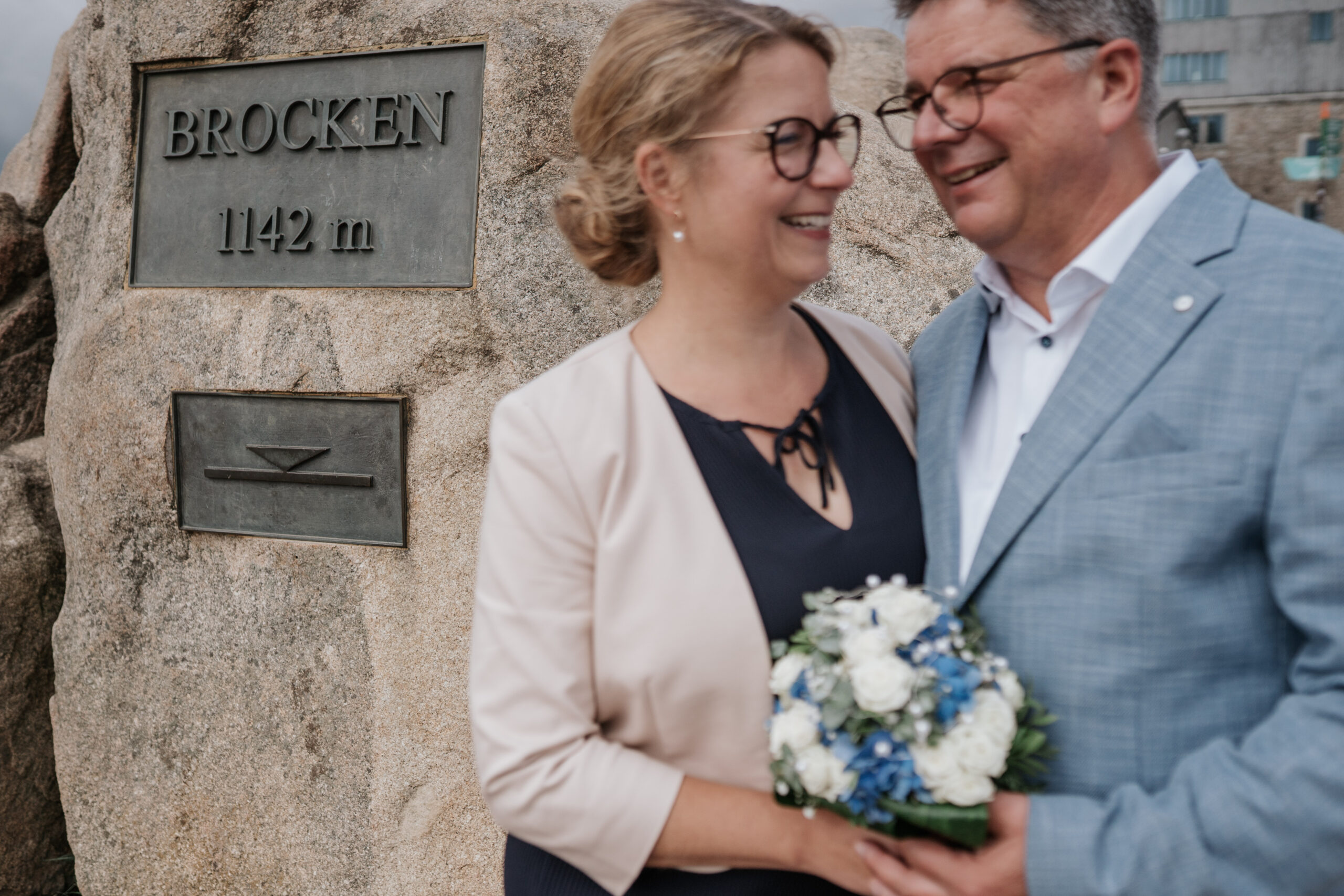Brautpaar Claudia und Holger am Brockenstein auf 1.142 Metern